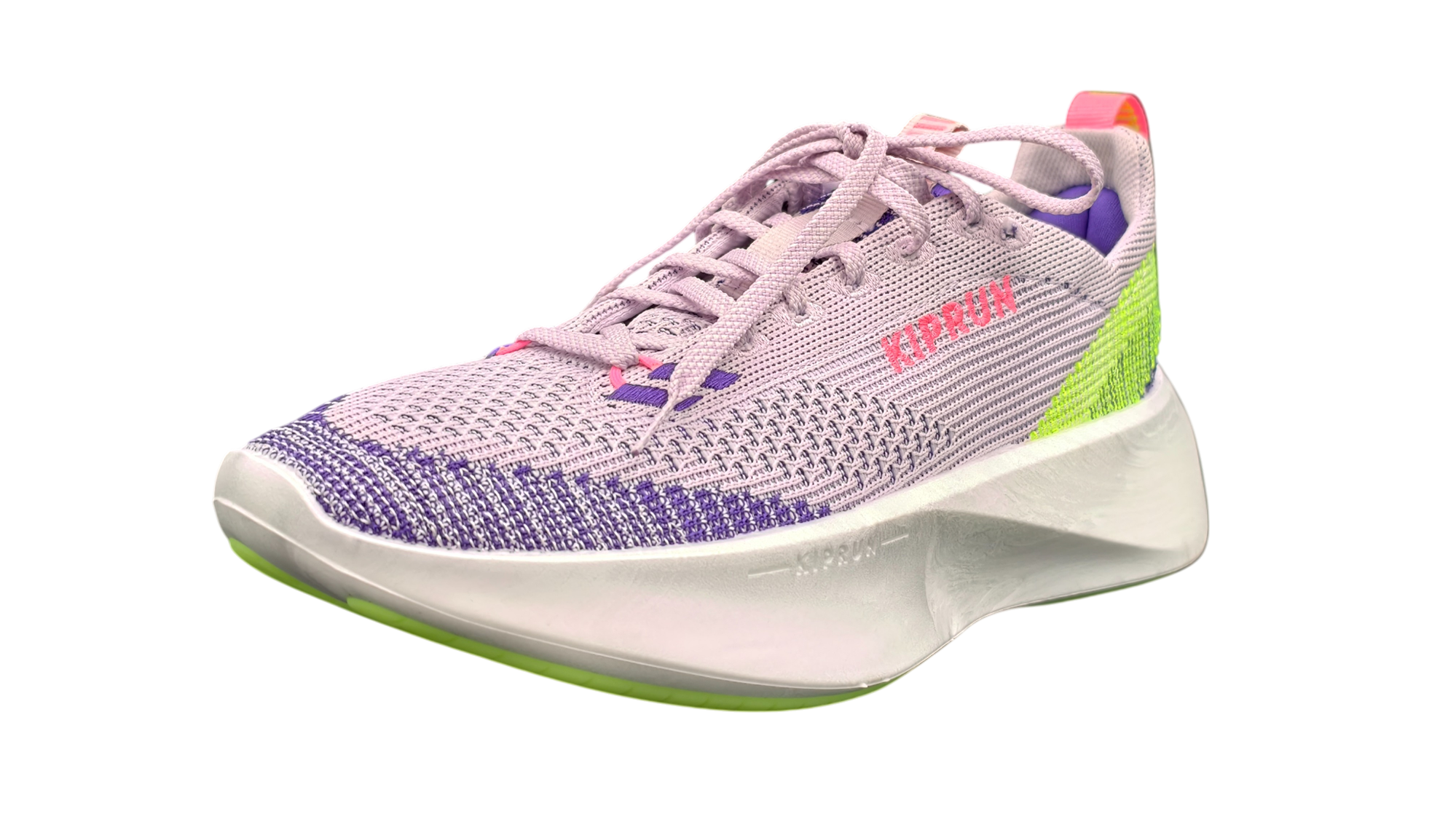 Sepatu jalan KIPRUN dibuat dengan teknologi MuCell.